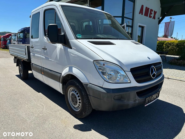 Mercedes-Benz Sprinter 210
