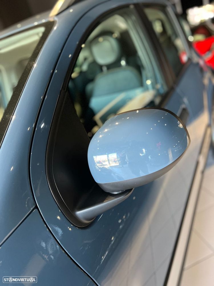 Fiat Panda 1.0 Hybrid Cross - 11