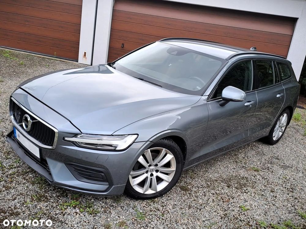 Volvo V60 D4 Geartronic Momentum - 1