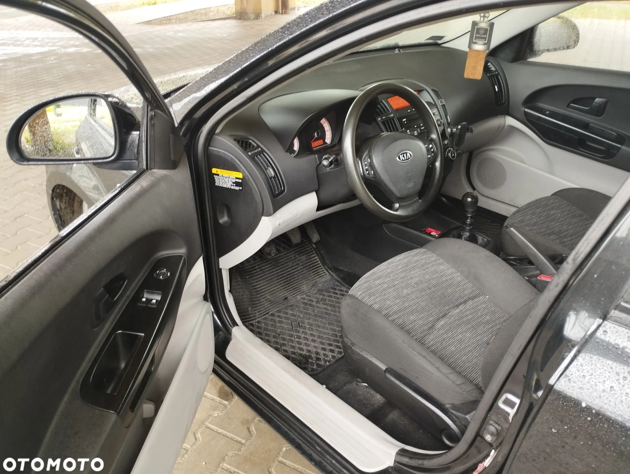Kia Ceed Cee'd 1.4 Comfort - 23