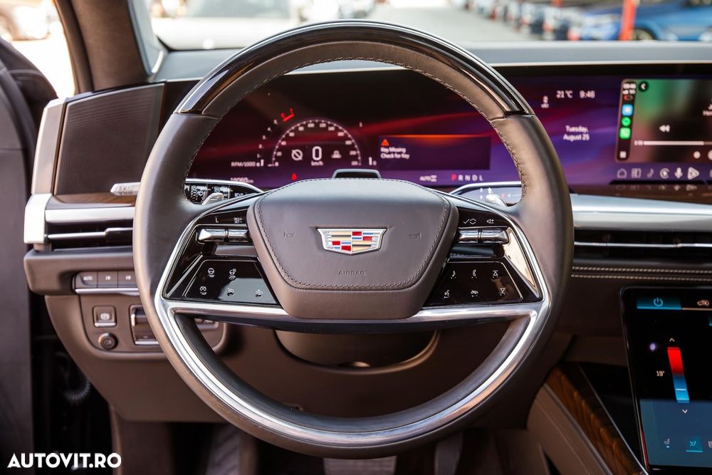 Cadillac Escalade - 18
