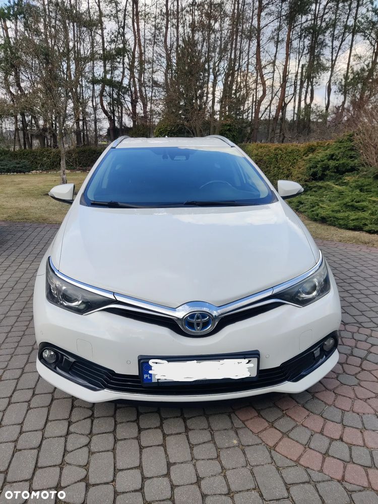 Toyota Auris Hybrid 135 Premium - 5
