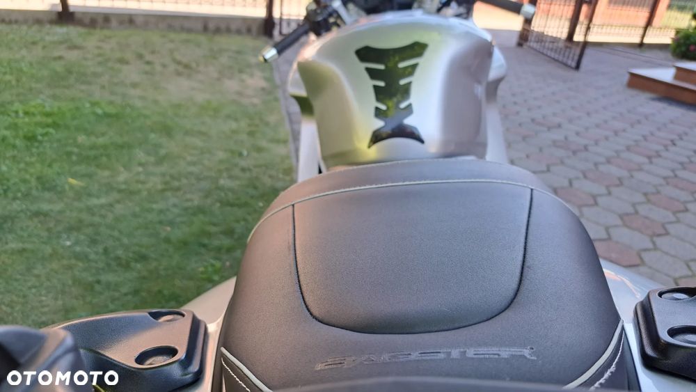 Honda VFR - 9
