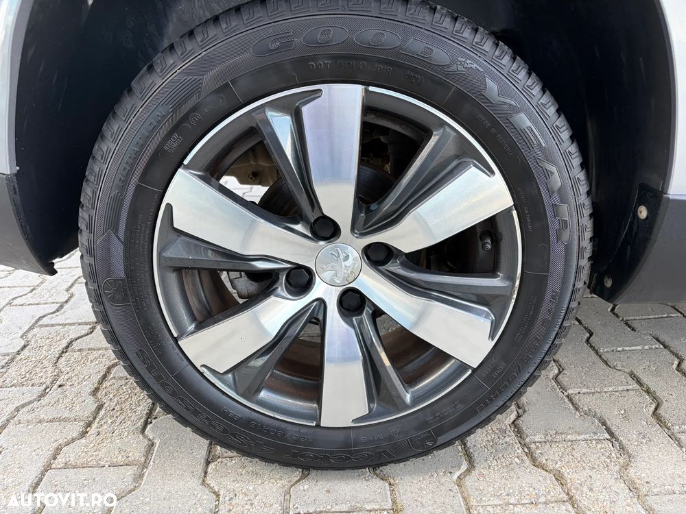 Peugeot 2008 1.6 BlueHDi FAP Active - 10