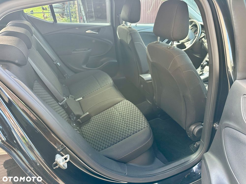 Opel Astra - 10