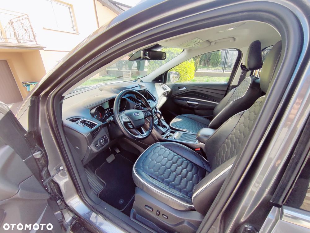 Ford Kuga Vignale 2.0 TDCi AWD - 10