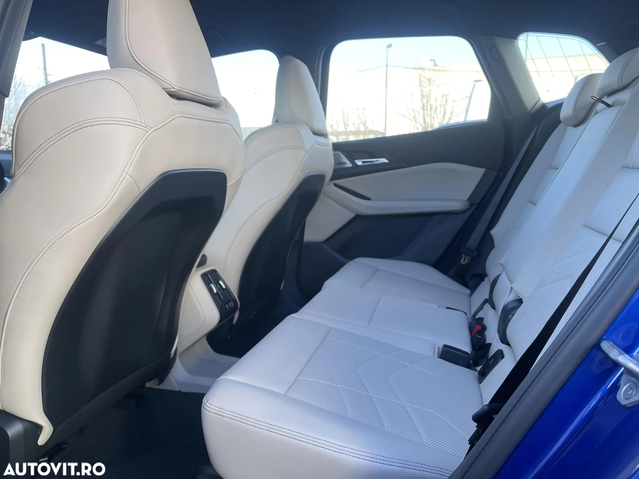 BMW Seria 2 218i AT - 14