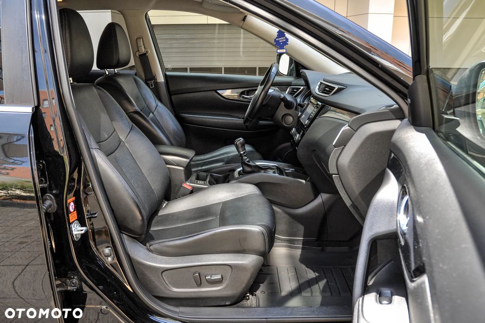 Nissan X-Trail - 12