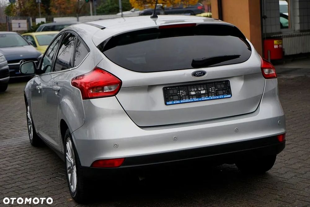 Ford Focus 1.5 TDCi SYNC Edition - 4