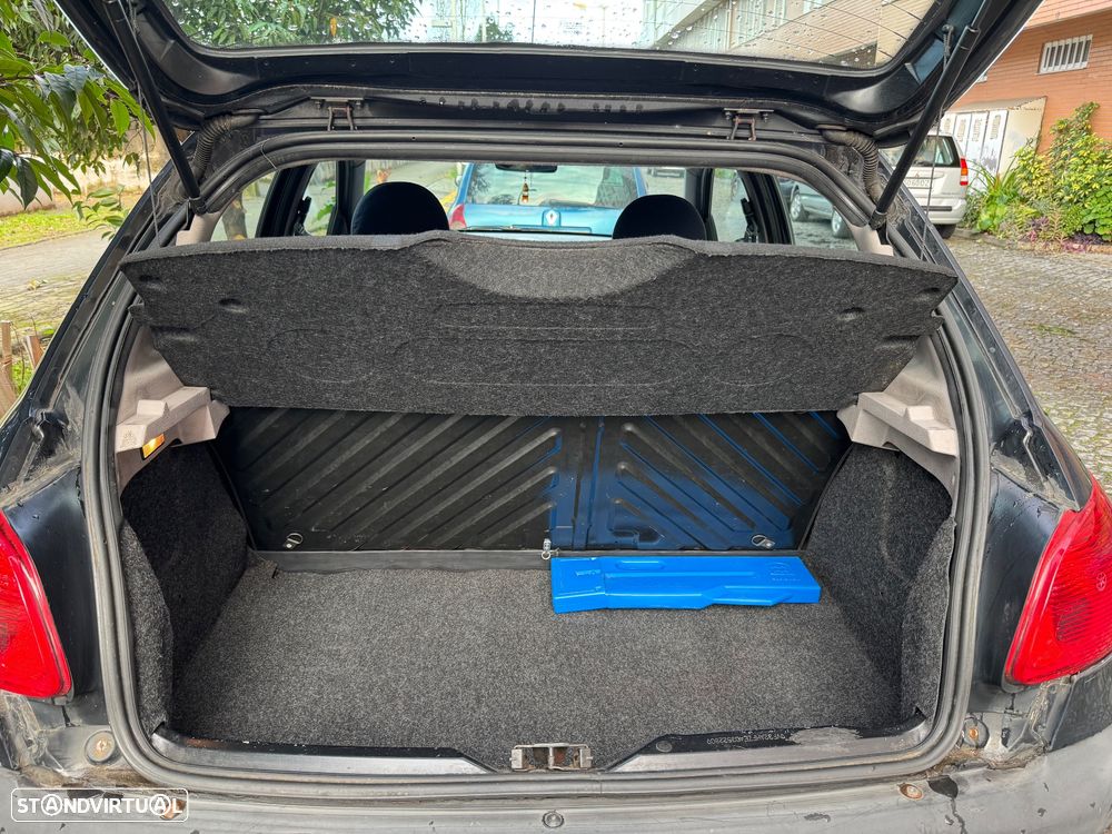 Peugeot 206 1.1 XR - 9