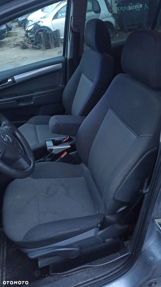 OPEL ZAFIRA B 1.8 BENZYNA - 10