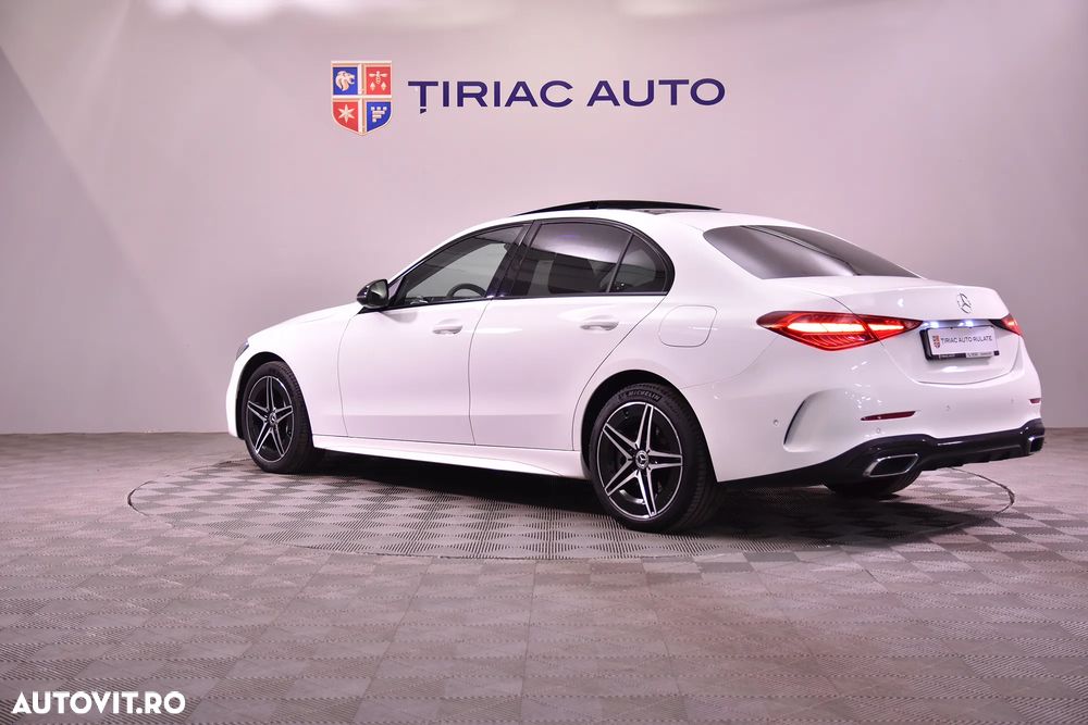 Mercedes-Benz C 300 e 9G-TRONIC AMG Line - 4