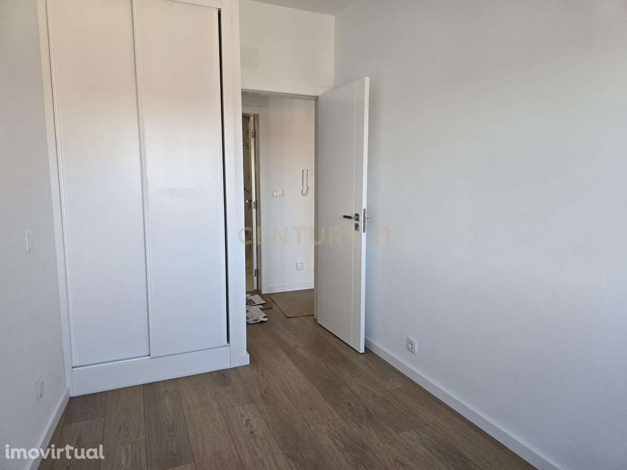 Moradia em Banda - Alto do Moinho, Corroios - Grande imagem: 5/50