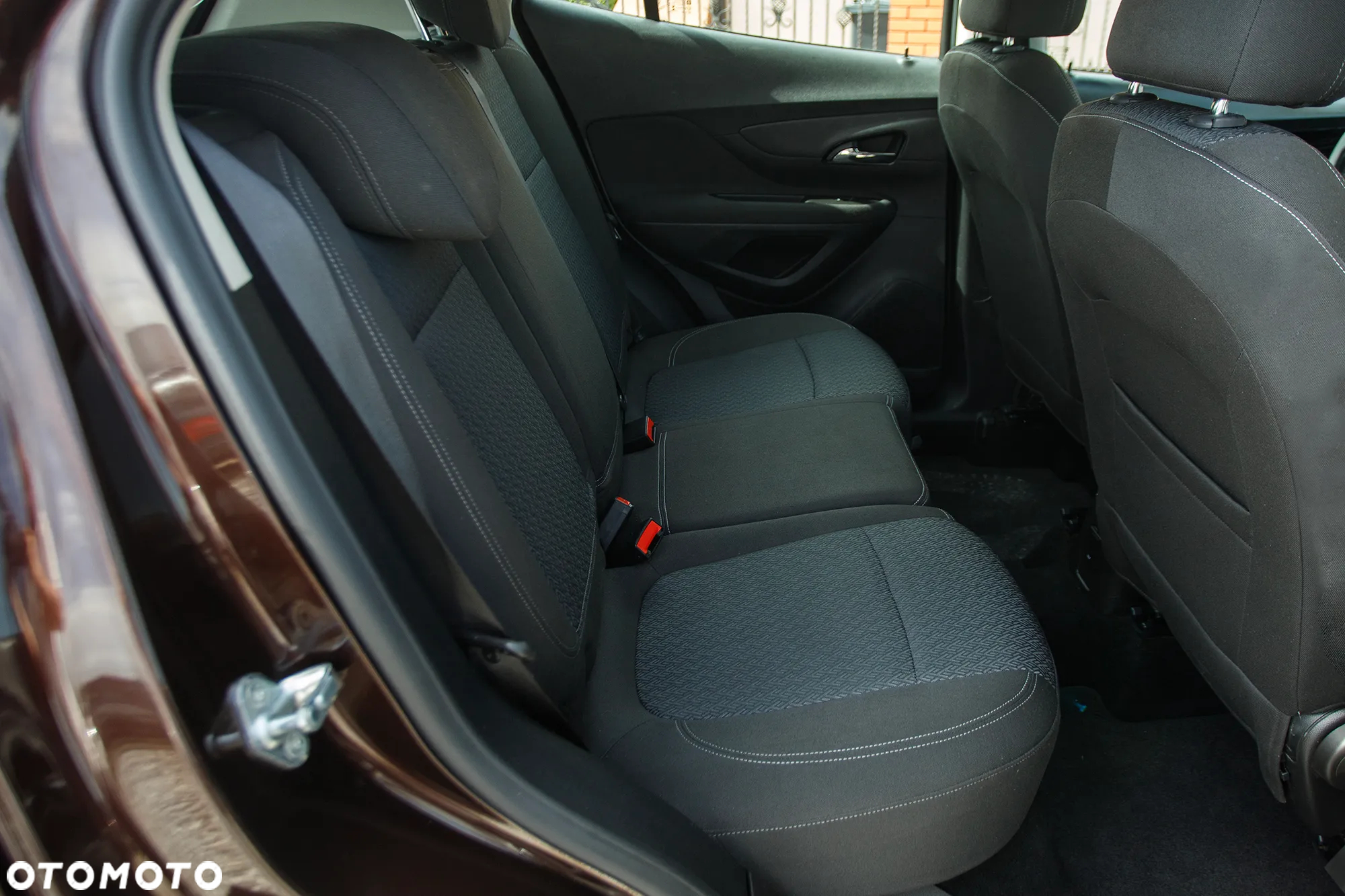 Opel Mokka X 1.4 T Color Edition S&S - 28