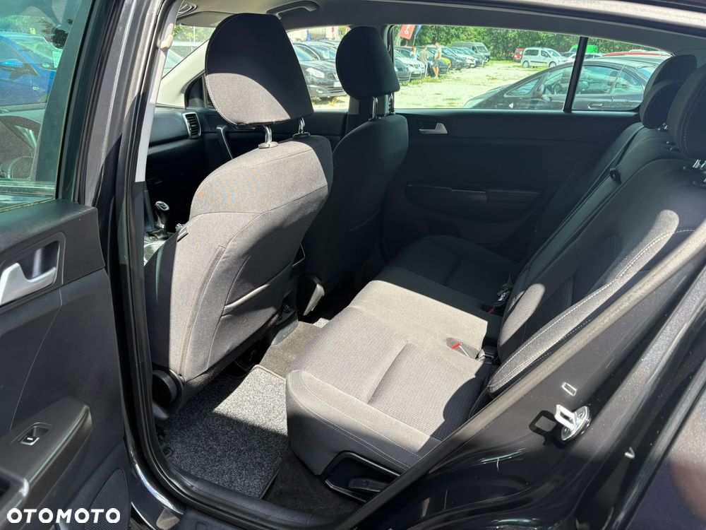 Kia Sportage 1.6 GDI L 2WD - 17