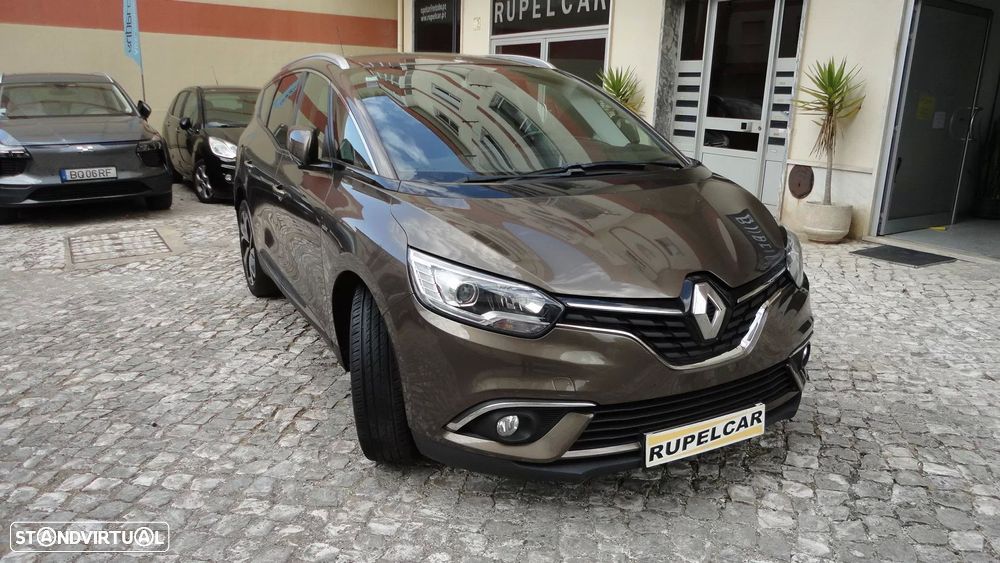 Renault Grand Scénic 1.6 dCi Bose Edition SS - 9
