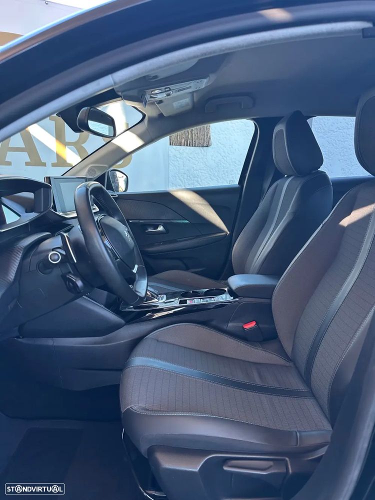 Peugeot 208 1.2 PureTech Allure Pack EAT8 - 7