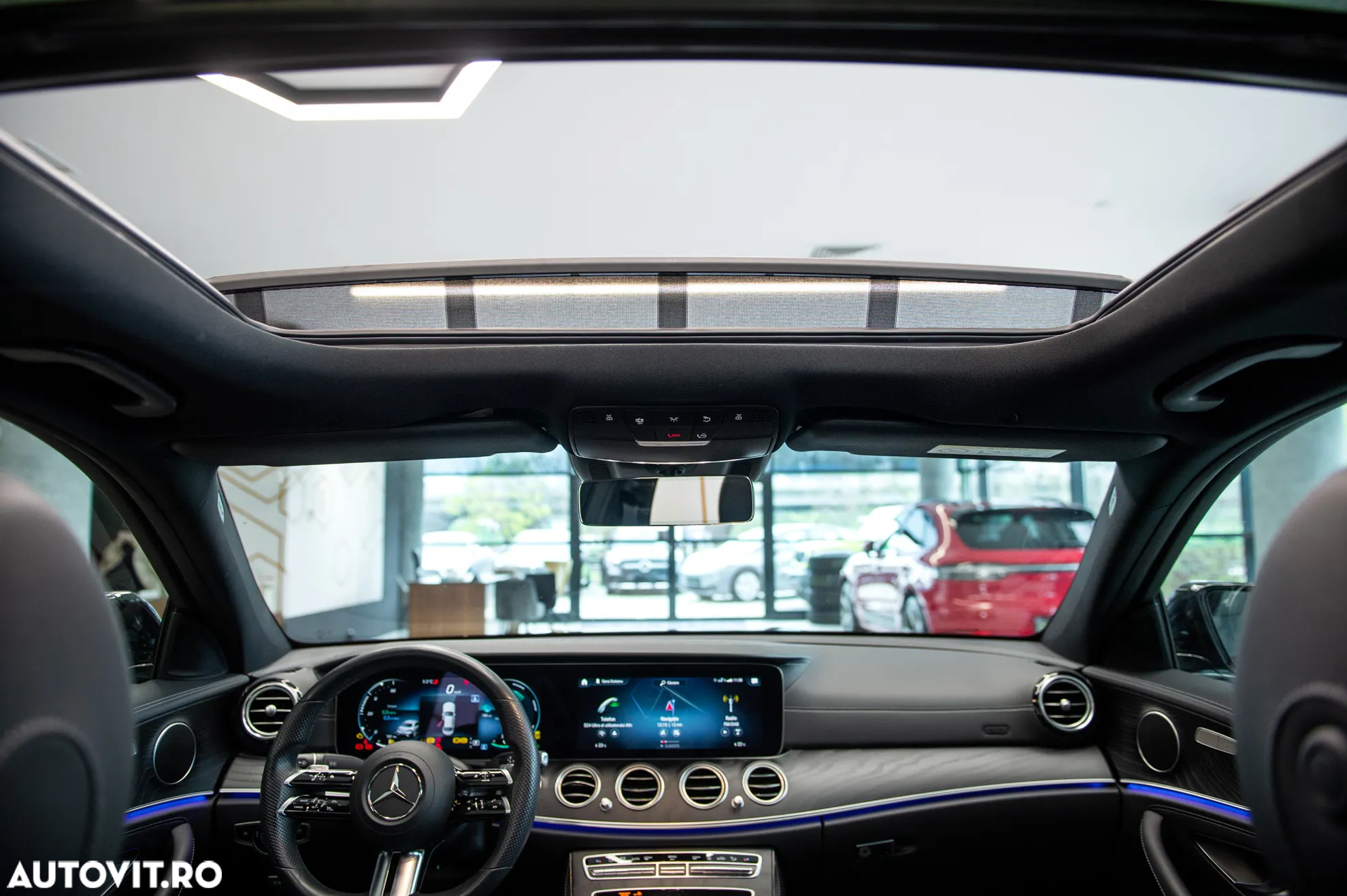 Mercedes-Benz E 300e 4Matic 9G-TRONIC Edition AMG Line - 31