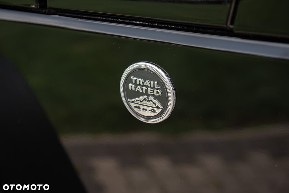 Jeep Wrangler - 30