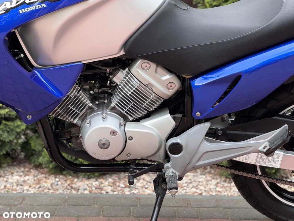 Honda XL - 16