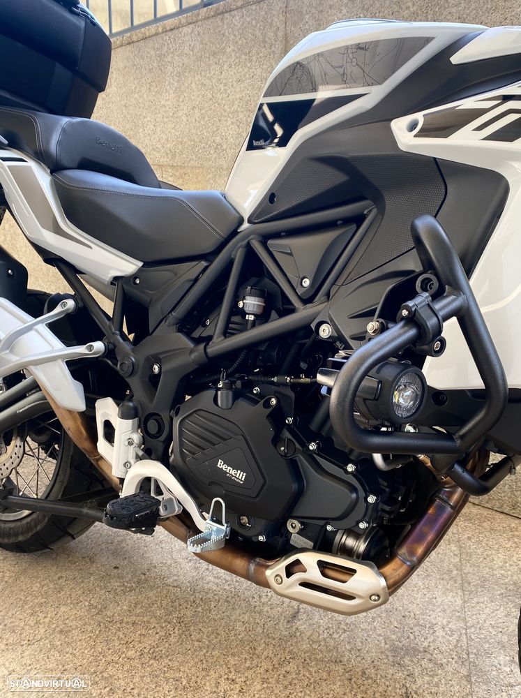 Benelli TRK 502 X - 8