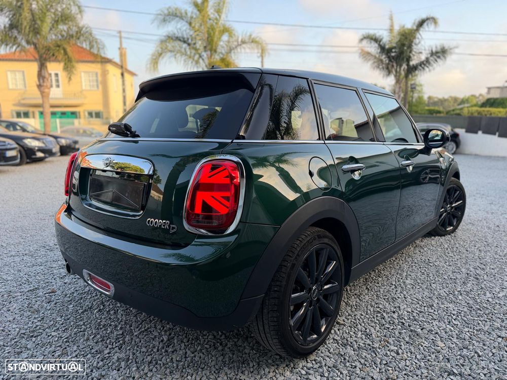 MINI 5 Portas Cooper D 4Business Auto - 9