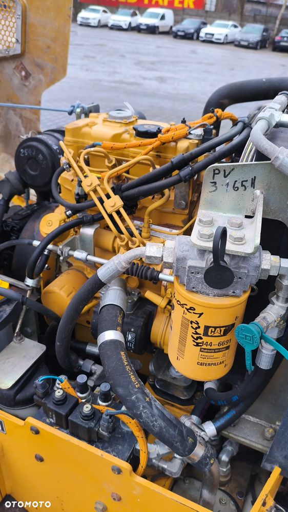 Caterpillar CB14 - 18