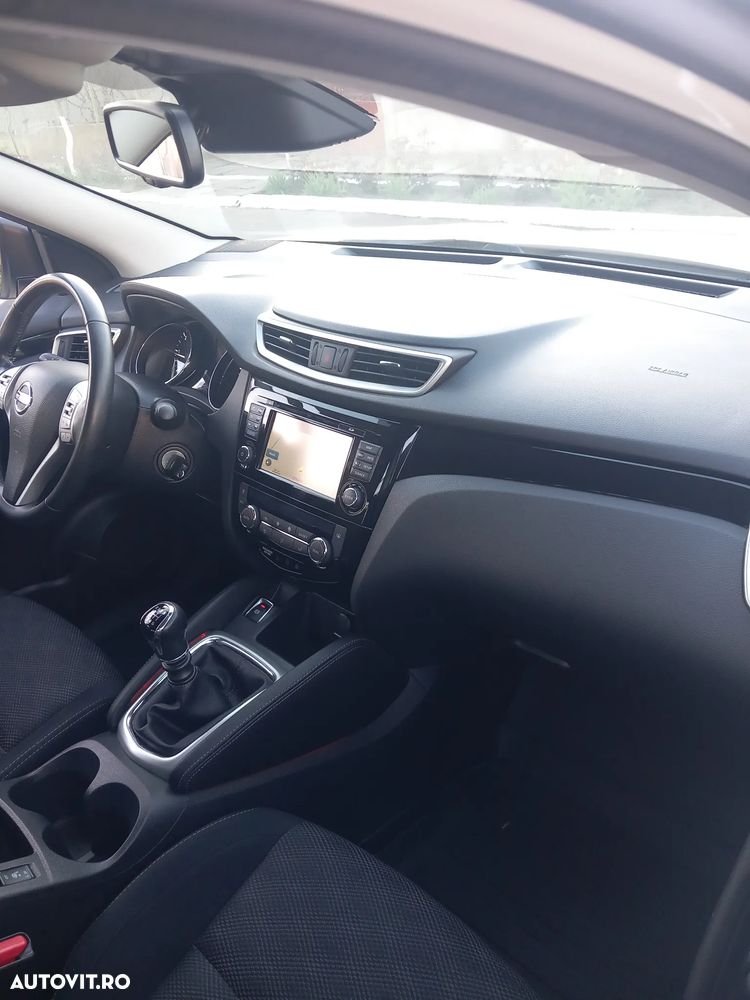 Nissan Qashqai 1.5 DCI TEKNA - 27