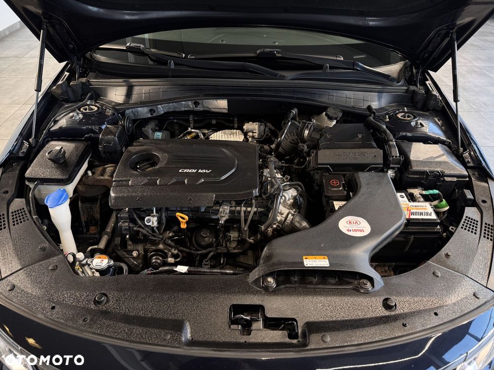 Kia Optima - 31