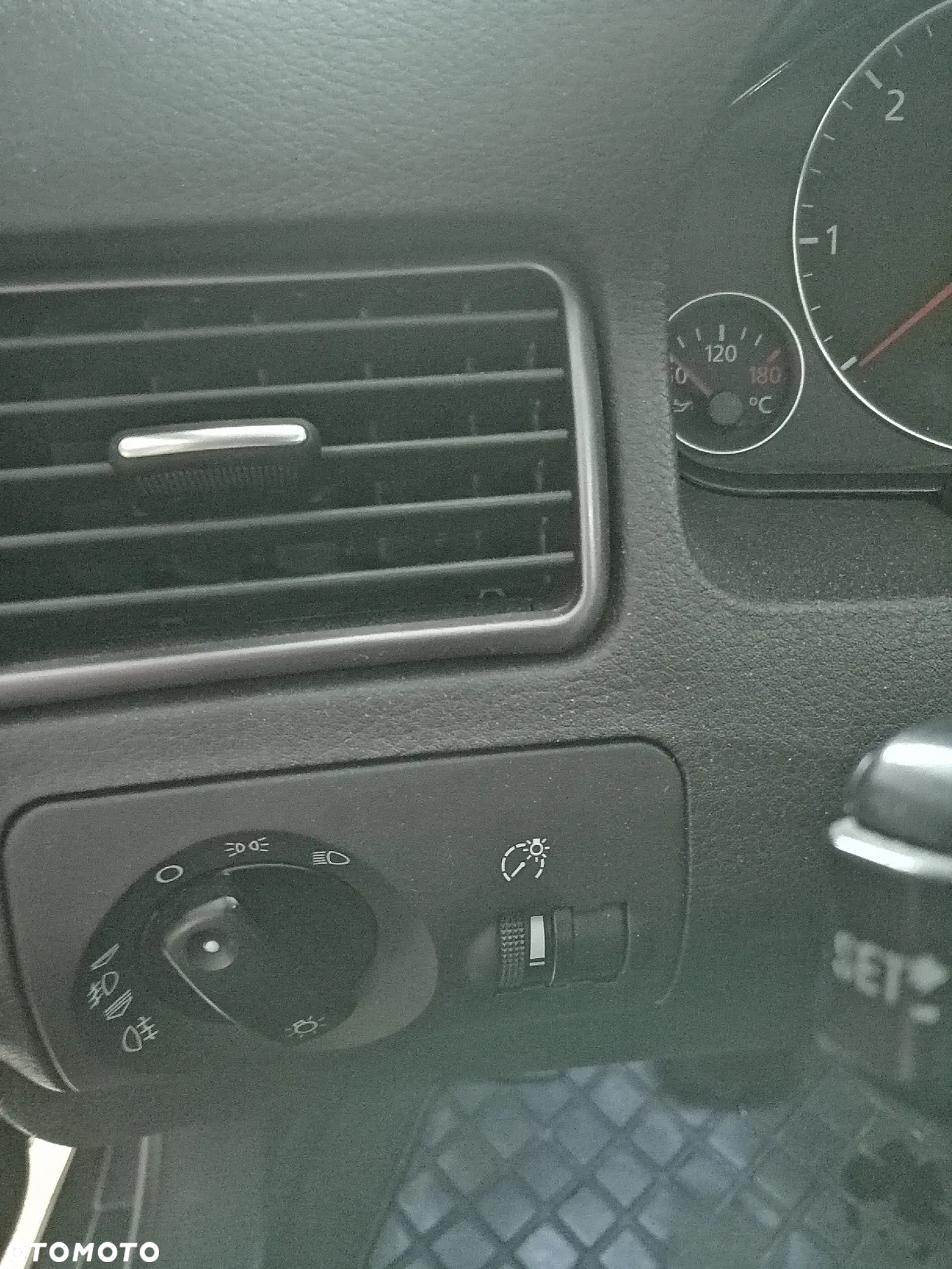 Audi A6 Avant 2.5 TDI - 23