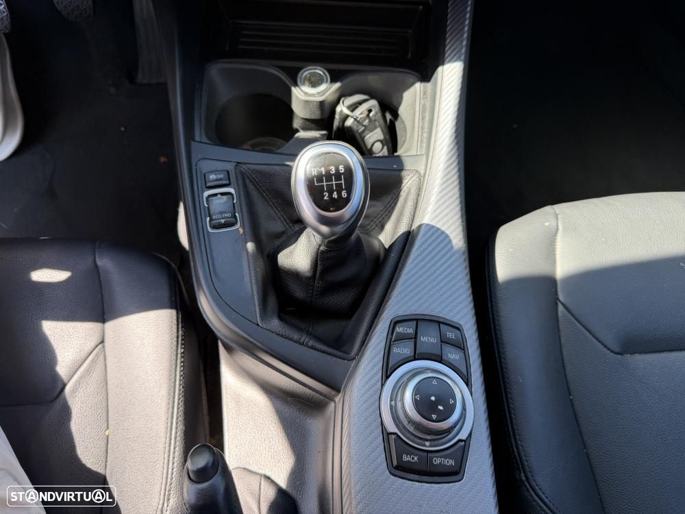 BMW 116 d EfficientDynamics Edition Sport Line - 11