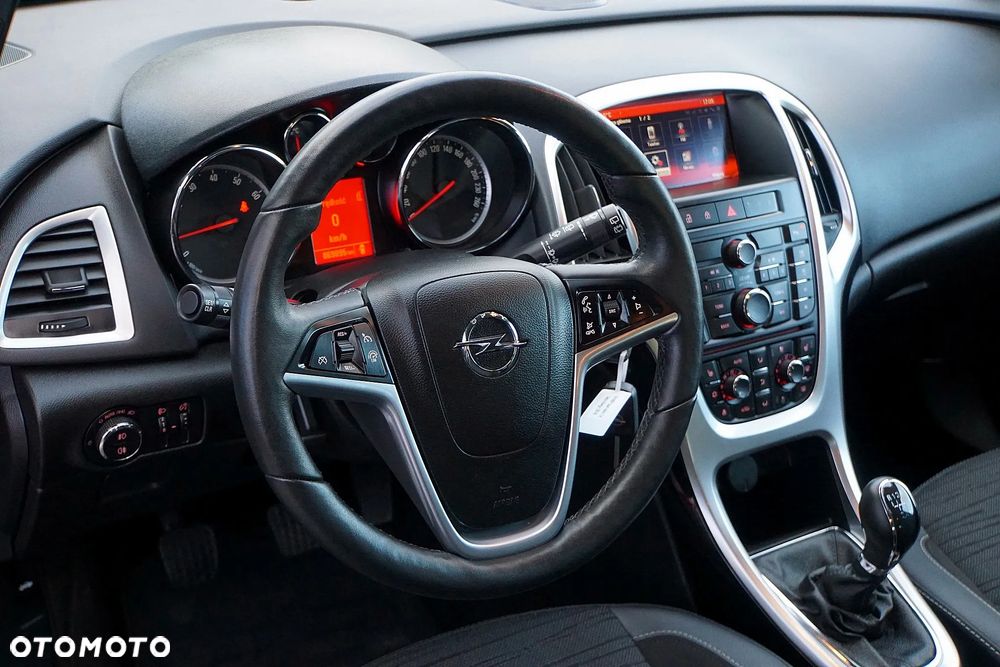 Opel Astra 1.4 Turbo ENERGY - 29