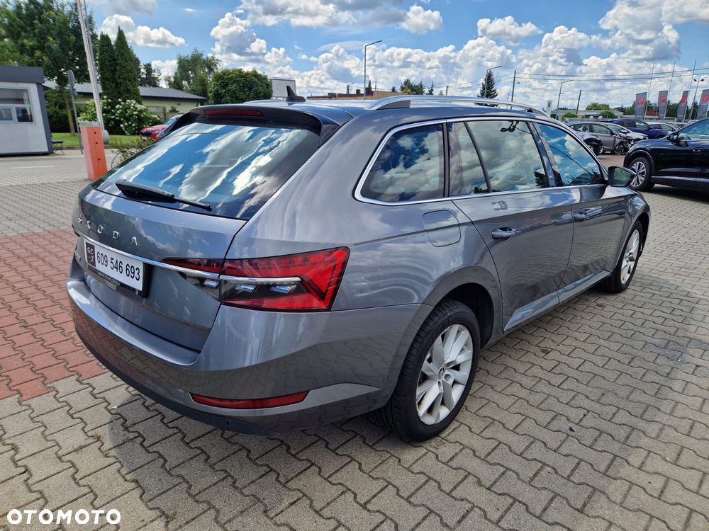 Skoda Superb 2.0 TSI Ambition DSG - 4