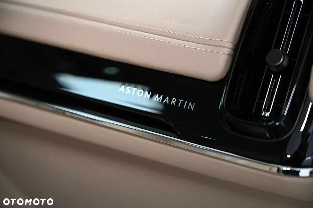 Aston Martin DBX707 - 22