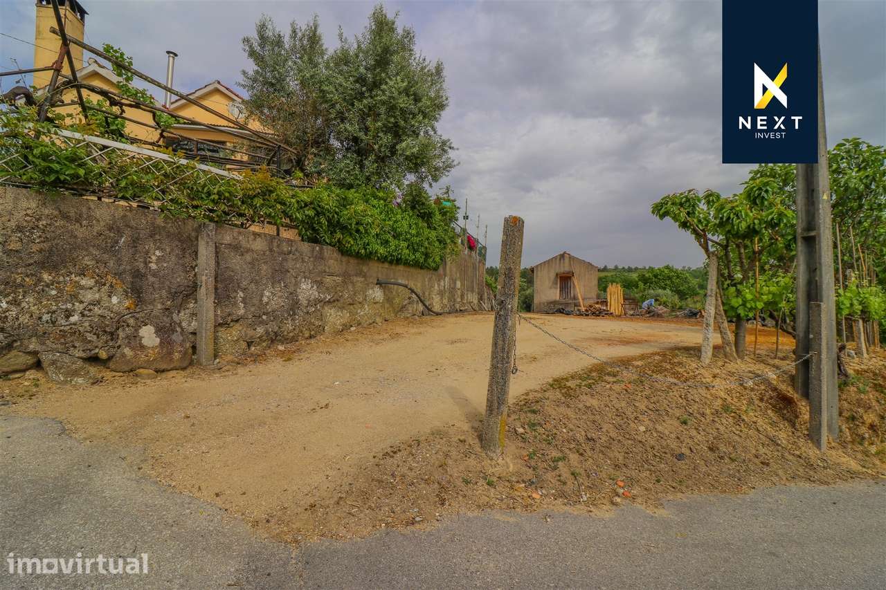 Terreno com 1.200 m² para construção - Grande imagem: 2/16