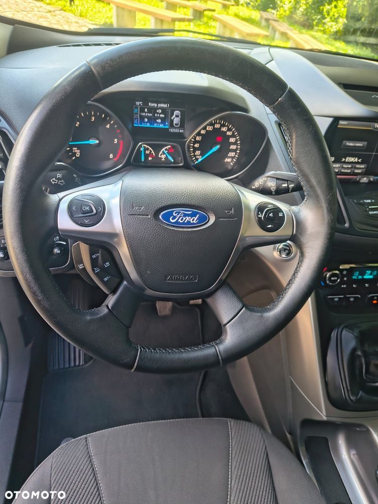 Ford Kuga - 6