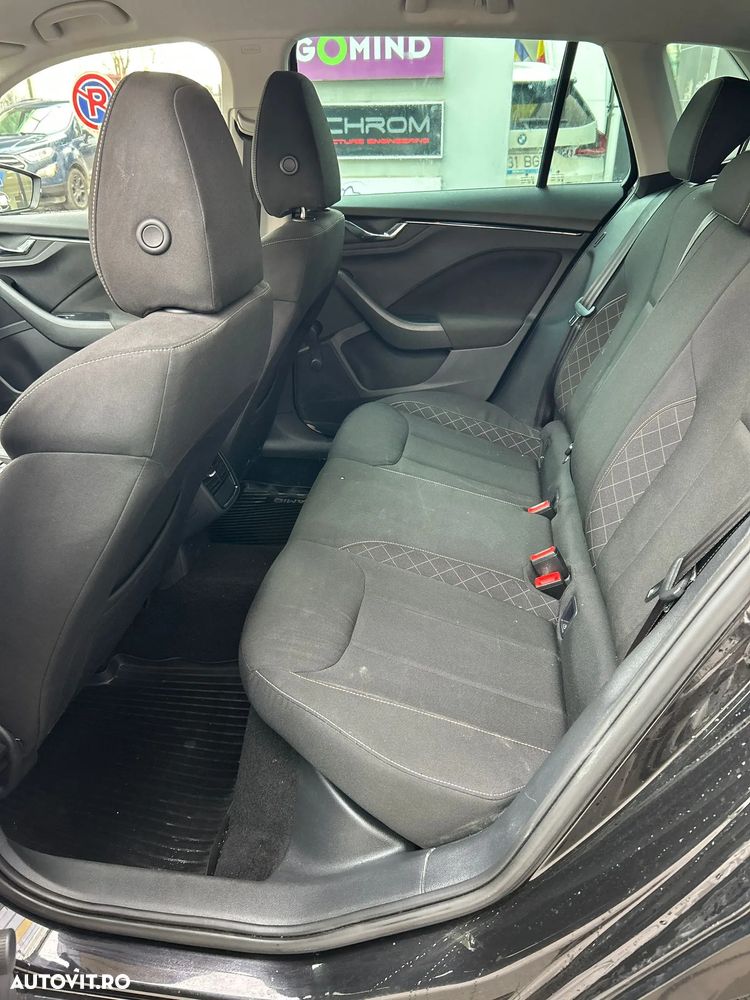 Skoda Kamiq 1.0 TSI Ambition - 25