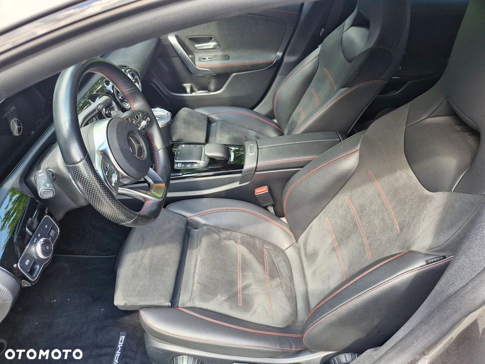 Mercedes-Benz CLA 250 7G-DCT AMG Line - 8