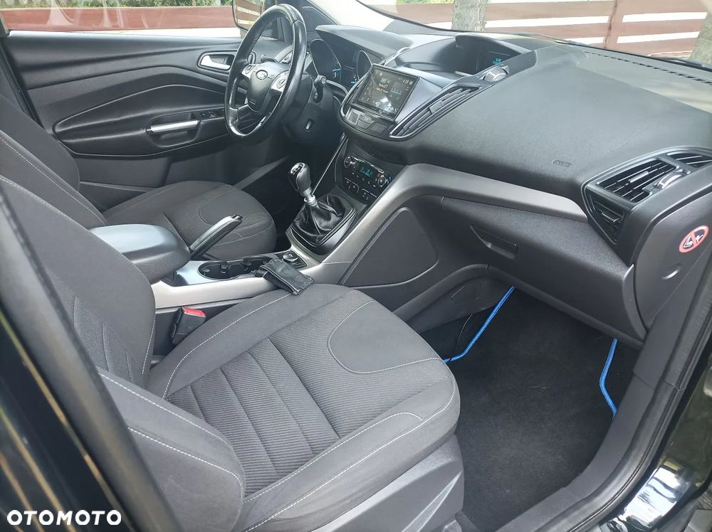 Ford Kuga 1.5 EcoBoost 2x4 Trend - 5