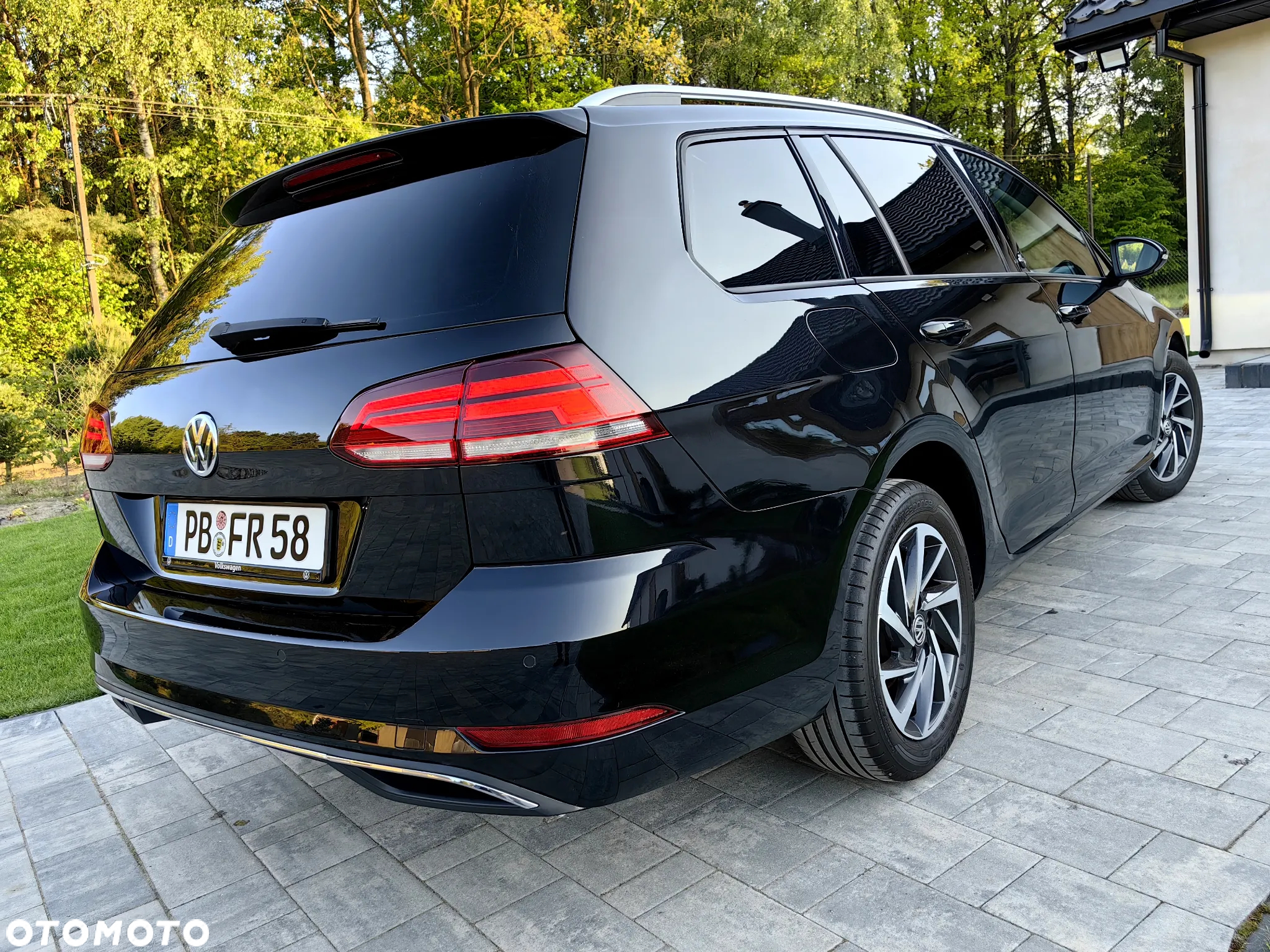Volkswagen Golf 2.0 TDI DSG Sound - 15