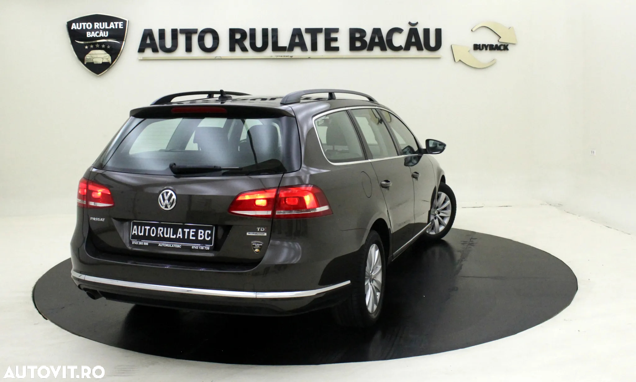 Volkswagen Passat Variant 1.6 TDI BlueMotion Technology DSG Comfortline - 6