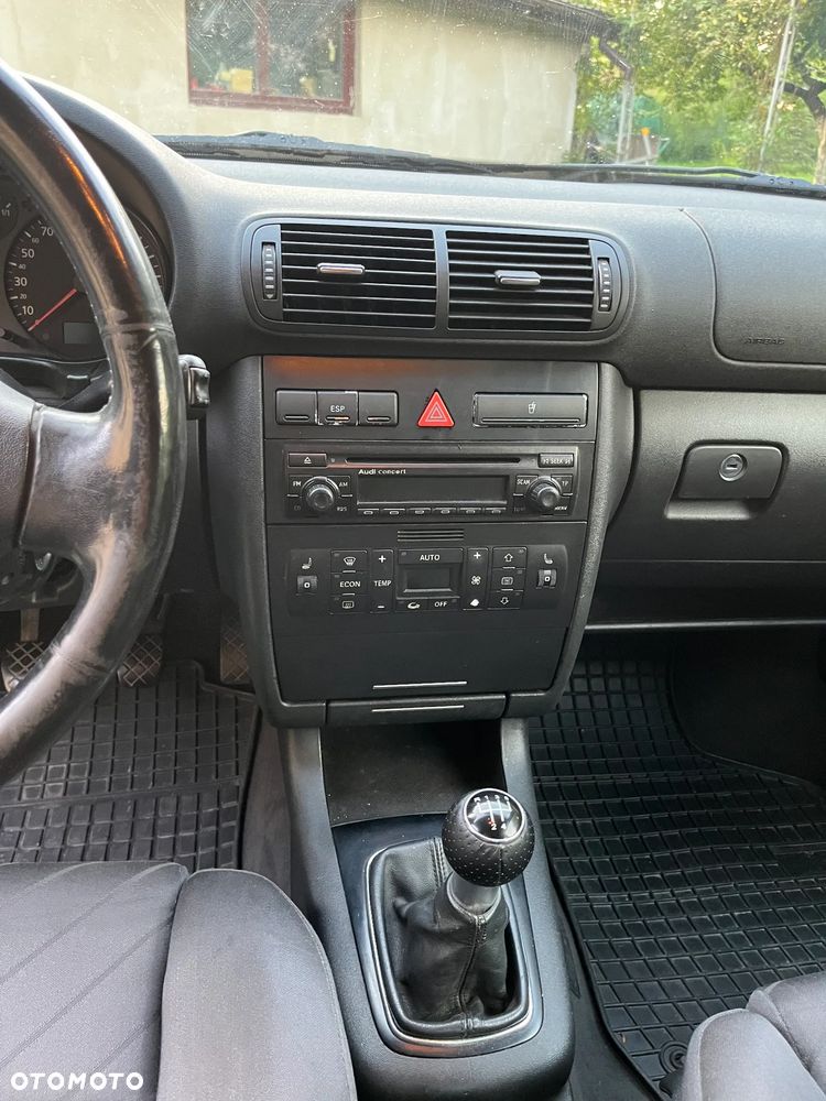 Audi A3 3-drzwiowe 1.8T Ambition - 14