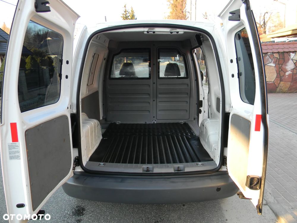 Volkswagen Caddy - 8