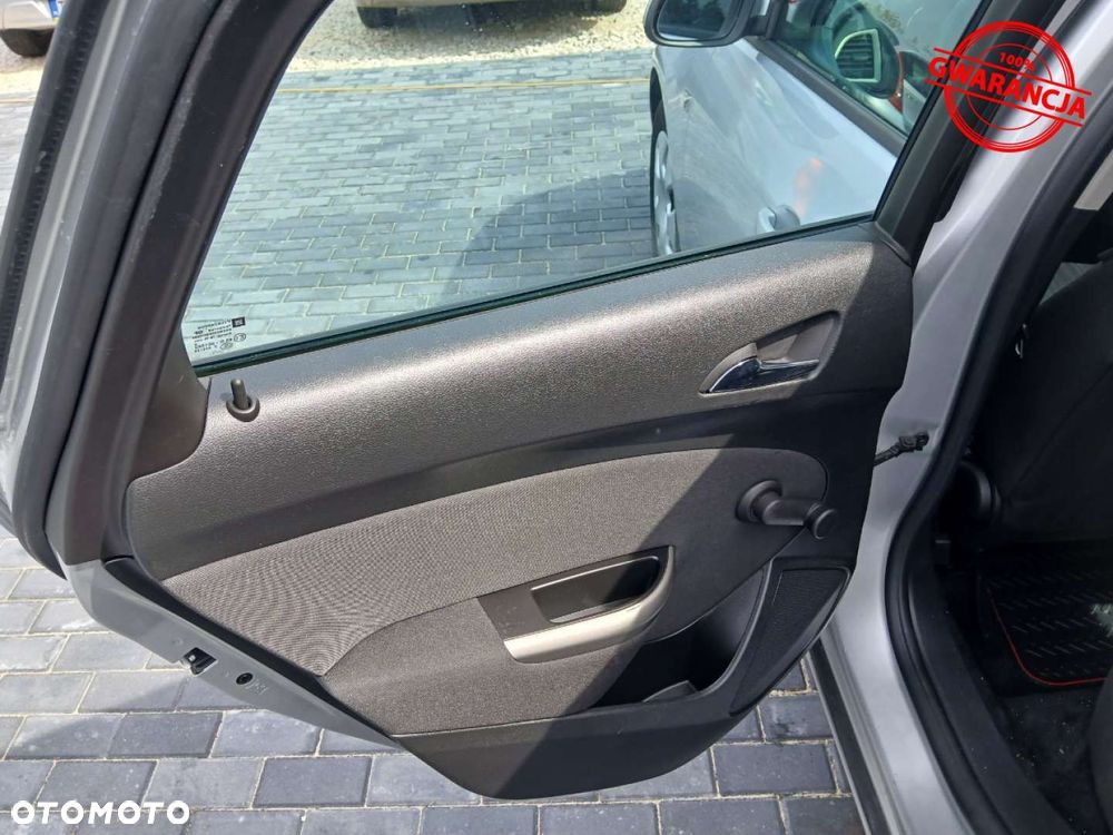 Opel Astra - 28
