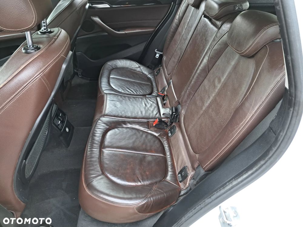 BMW X1 sDrive18d M Sport - 15