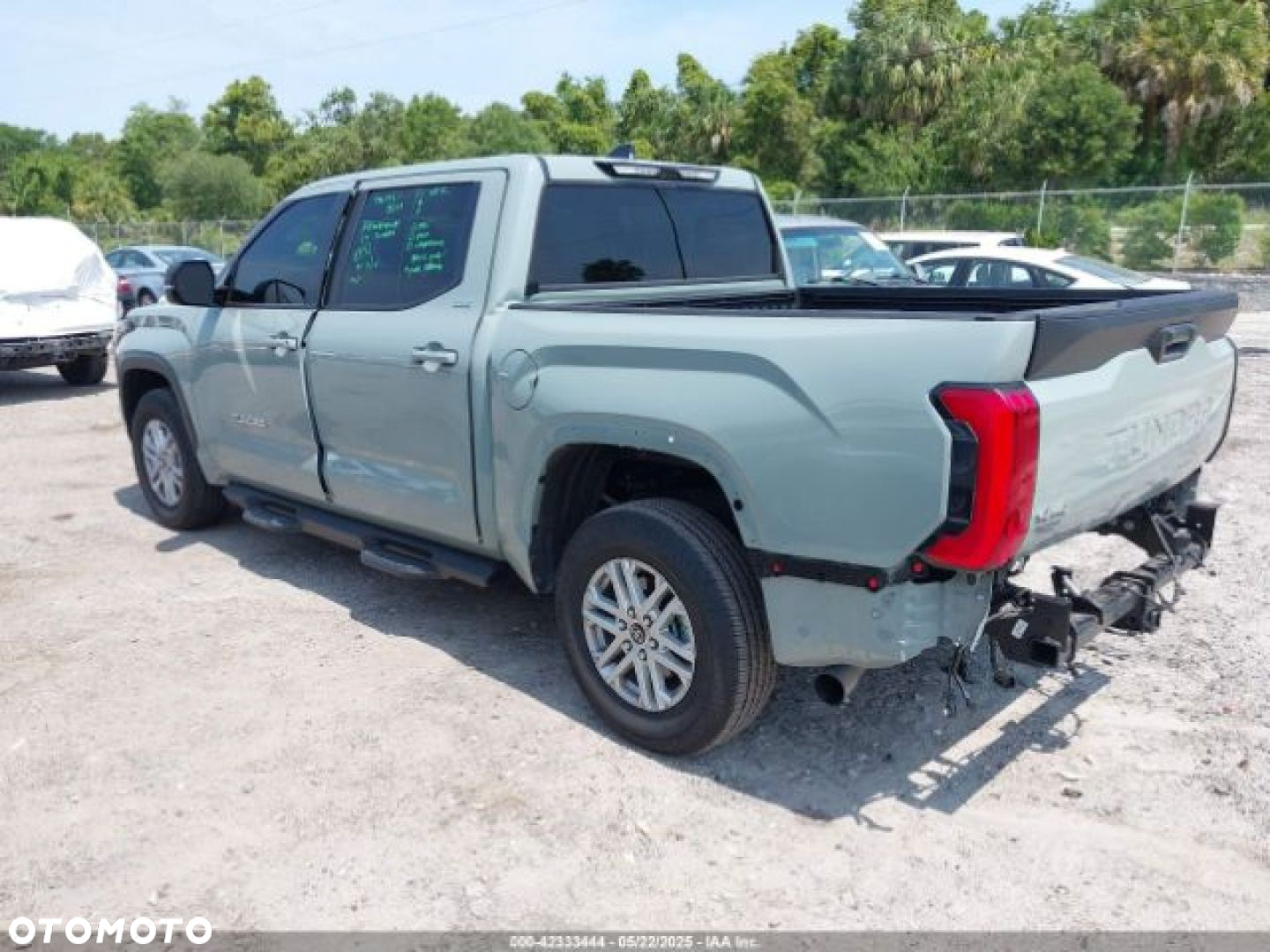 Toyota Tundra - 4