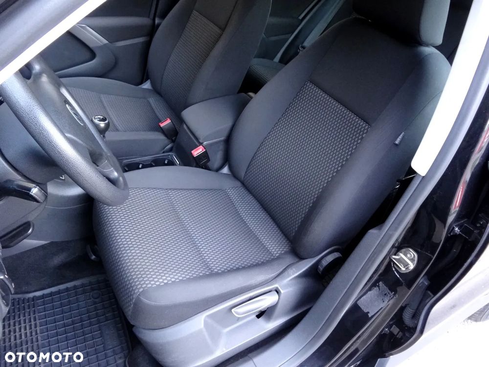 Volkswagen Tiguan - 21