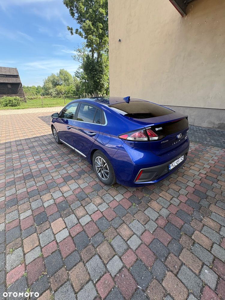 Hyundai IONIQ 1.6 GDI Premium - 5