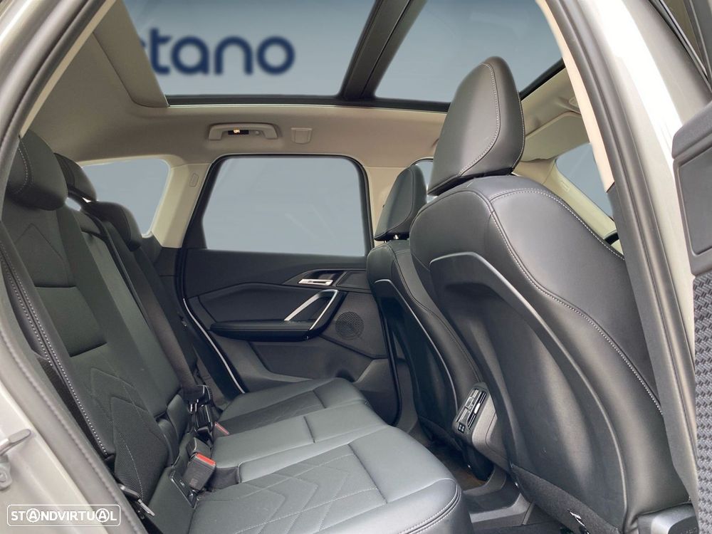 BMW iX1 eDrive20 xLine - 12