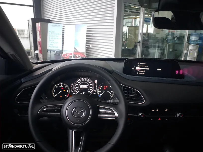Mazda CX-30 2.0 Sky-X Evolve i-Active - 4